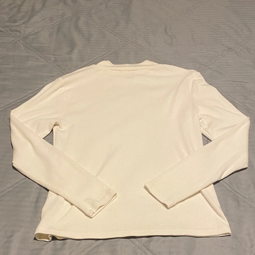 GAP Cream Ribbed Long Sleeve Tee Size Large - Picture 3 of 3